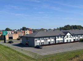 Quality Inn Saint-Jean-sur-Richelieu, cheap hotel in Saint-Jean-sur-Richelieu