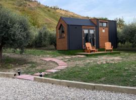 L'Uliveto X by Tiny Away, hotel v destinaci Castilenti