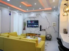 Raina Luxury Apartment