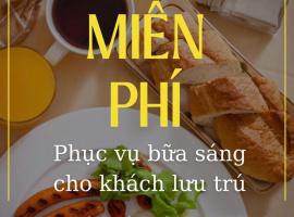 Window 2 Hotel, hotel with parking in Kon Tum