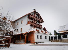 PENZI&Oacute;N V STAROM MLYNE, hotel con tinas de hidromasaje en Bel&aacute;