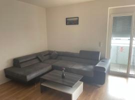 Schöne Wohnung, hotel v destinaci Korneuburg