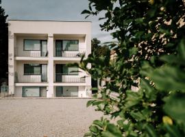 Villa KESTA, centrum, free parking, hotel v destinaci Martin