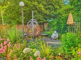 2 Zimmer Apartment am Zoo mit Garten