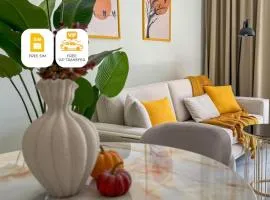 Qoople Legend B - premium apartments steps from the sea