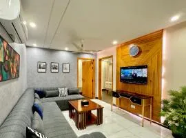 Lux Haven Stays 2 Bedroom Luxury Apartment Near Gulberg - Ultimate Getaway Experience
