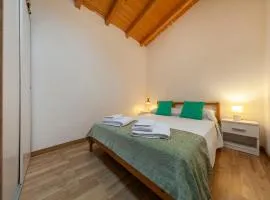 A28 - Castela Street Townhouse in Espiche