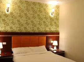 Tilman Hotel