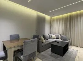 Evoke suites royal