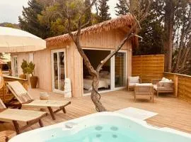 Luxury Boutique Jacuzzi Chalet
