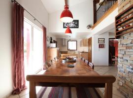 Martirenia, viešbutis mieste Ossès