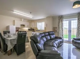 2 Dawson Court - Uk33411