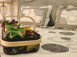 Premium Rooms in spcaious Kanal House Dha Phase 4
