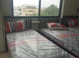 Family Guest House Rooms For Rent