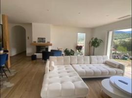 Villa 4 chambres à Castirla, ξενοδοχείο σε Castirla