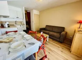 Studio cosy avec balcon, 4 couchages à Vars, proche pistes et commerces - FR-1-330B-211