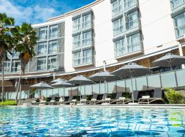 Holiday Inn Mauritius Mon Trésor by IHG: Blue Bay şehrinde bir otel