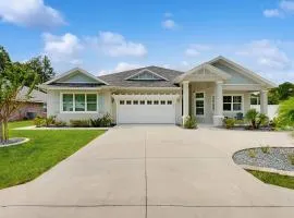 Enchanting house with heated pool, full kitchen, central AC, & washer/dryer