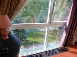 Chalet Zolota Pidkova & River