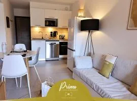 Stéphi - Superbe T2 accès plage, piscine chauffée