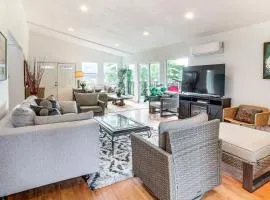2 Mi to Downtown Coos Bay Home with Deck, Fire Pits