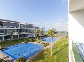 Beachfront gem with pool gym