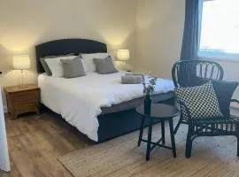 Port Eynon Beach Cottage