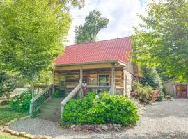 Hike, Leaf Peep and More Sleek Cabin in Weaverville