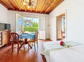 Holiday Home Brin de Muguet by Interhome, hotel a Tharon-Plage