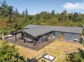 Holiday Home Milda - 100m from the sea by Interhome, hotel with hot tubs in Marielyst