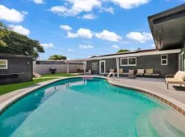 NEW Casa Maui I 10min to beach I Pool I 18 Sleeps