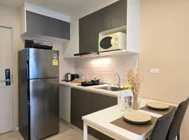 Cozy Warm Apartment In Nimman With Swimming Pool