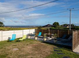 Holiday Home Entre Terre et Mer by Interhome: Landéda şehrinde bir otel