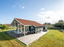 Holiday Home Kanerva - from the sea by Interhome
