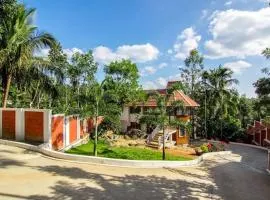 Edakkal Village Resort - A Premium Boutique Lodging, Wayanad