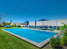 Apartment Suites Sunny Hill-6 by Interhome