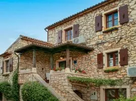 Apartment Capo Malvazija by Interhome