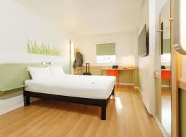 Ibis Budget Valencia Aeropuerto