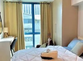 Central Cozy Suite at 38 Park Avenue, Cebu IT Park with Pool & Gym Access, and Netflix-Ready