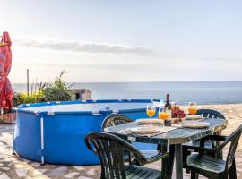 Casa da Legua -Panoramic Ocean View w Terrace Pool, hotel di Pataias