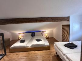 Bergsicht, SKi, 5 min Seilbahn, nahe Saas-Fee, hotel v destinaci Saas-Almagell