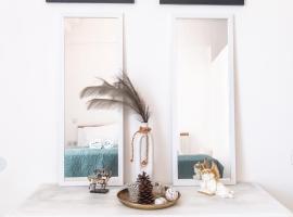 comfort apartment，特里波利斯的有停車位的飯店