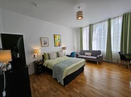 Central Chambers Suites, hotel a Leek