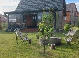 Uroczy domek nad Gilem