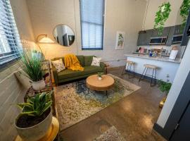 3BR Suite Modern Brewery i-81 Near Downtown, hotel a Buchanan