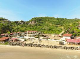 Baja Montañita Beach Resort, hotel in Montañita