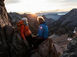 Haus Bergzyt -Die Älplersuite, im Ski und Wandergebiet