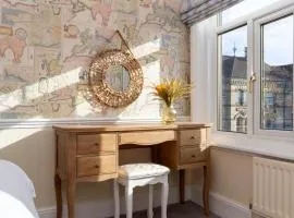Spacious 3 Bed Apartment in central Saltburn