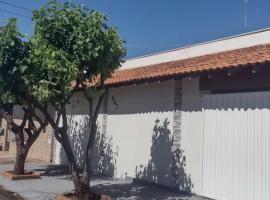 Casa de temporada lus delicatte, ξενοδοχείο σε Olímpia