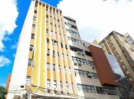 13 Studio completo, perto TRT, Smartfit, Life Center, cozinha